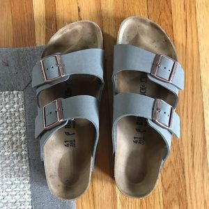 Birkenstocks- like new!